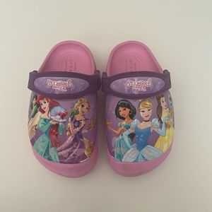 🚫SOLD 🚫 Disney Princesses Crocs